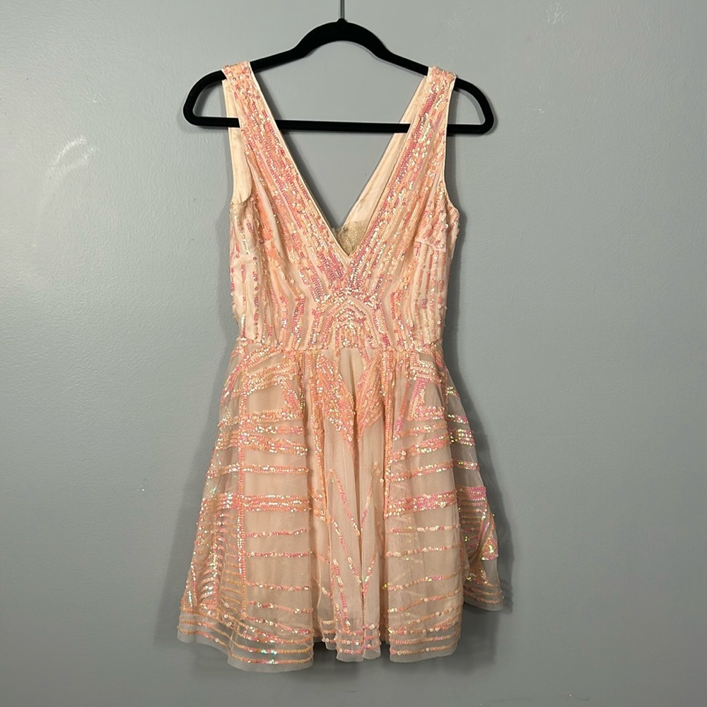 Bebe coral pink sequin double v neck flare sequin mesh top mini dress size XS
